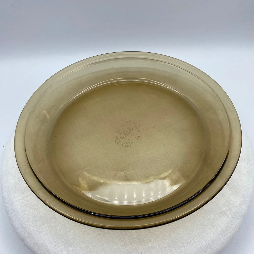 Vintage Pyrex 9 Inch Pie Plate 209 Amber Brown Fireside Glass USA Retro Bake MCM